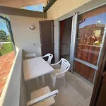 Vega Bilocale Con Piscina E Terrazza