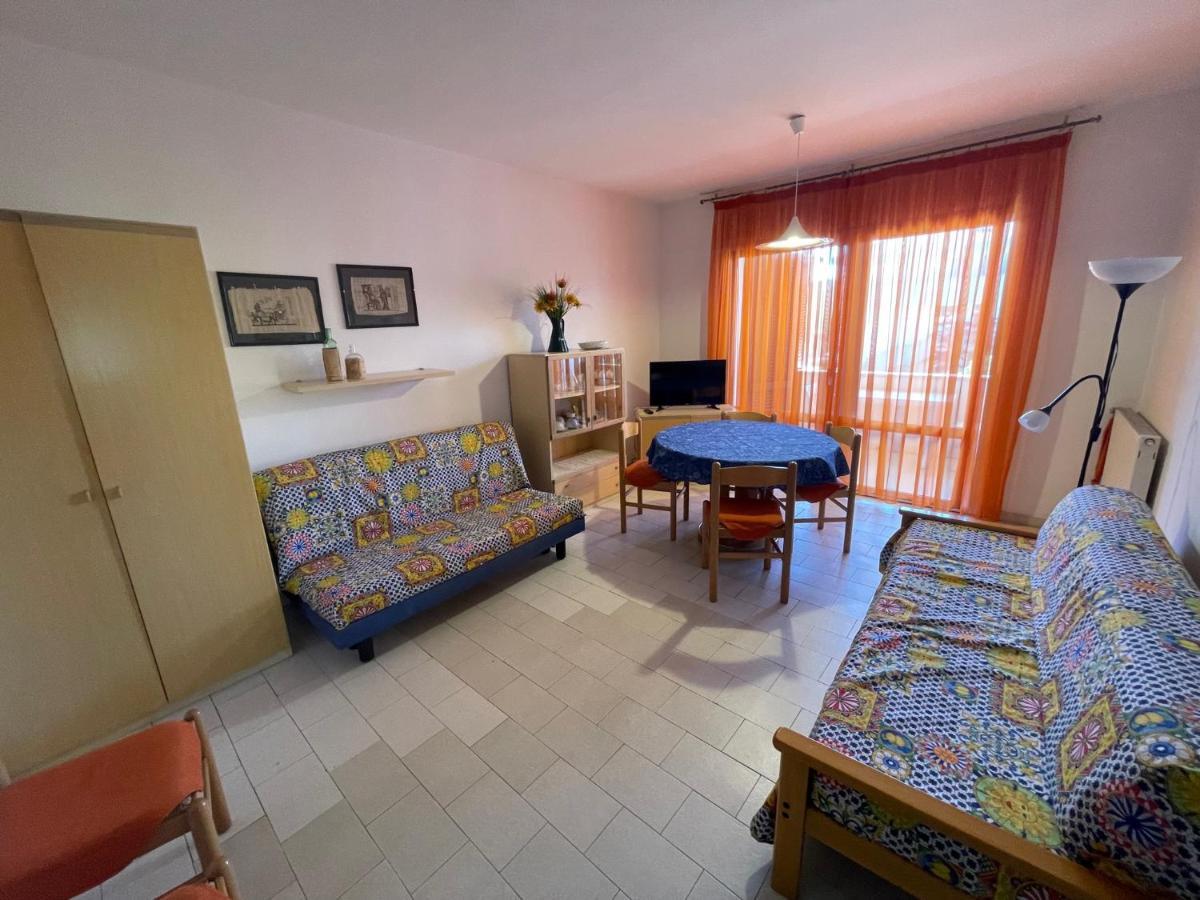 Apartment Vega Bilocale Con Piscina E Terrazza