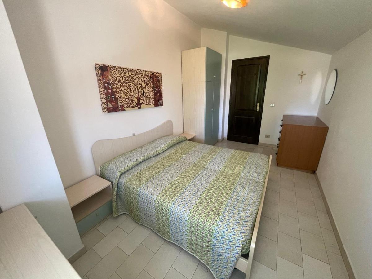 Vega Bilocale Con Piscina E Terrazza Apartment *